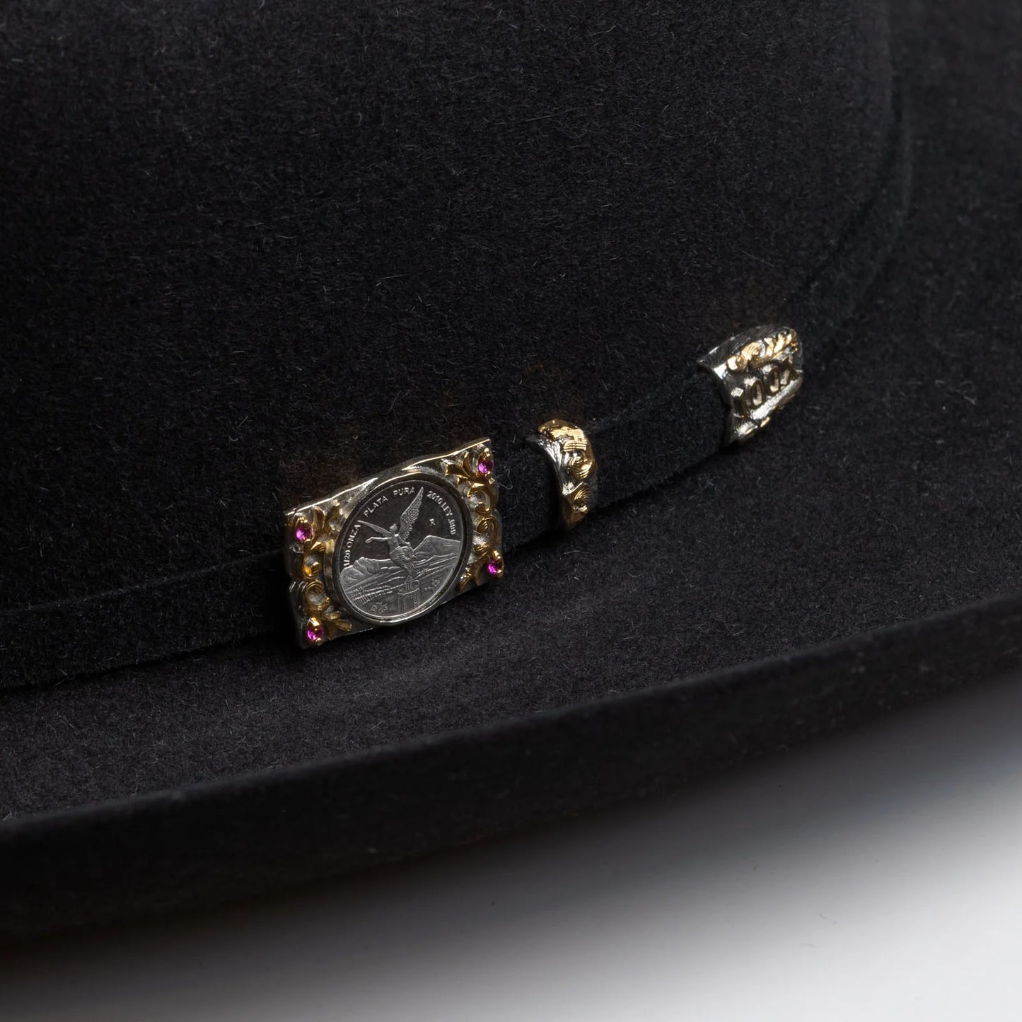 Larry Mahans Independencia 100X Black