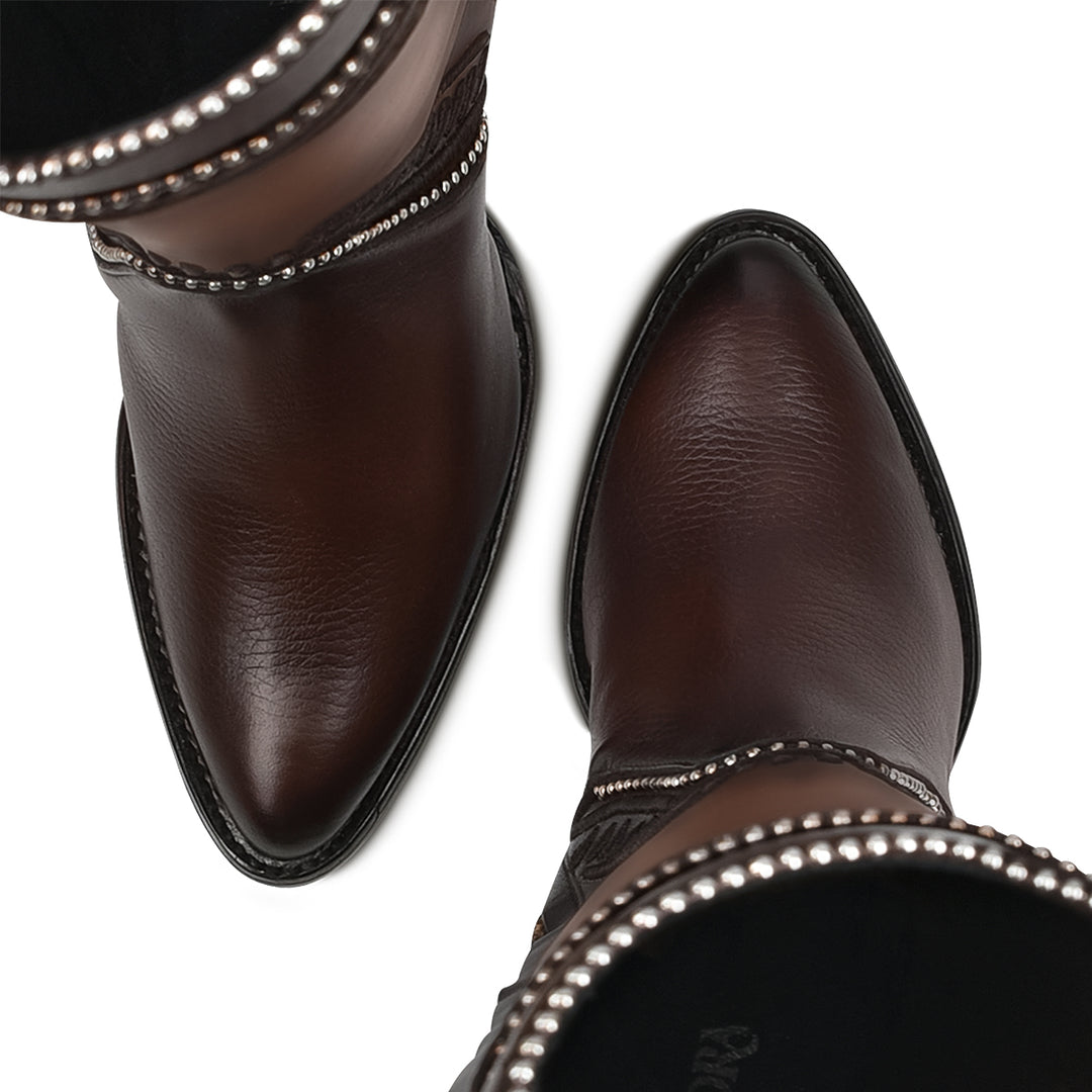 Damasco Chocolate Embroidery Round Toe