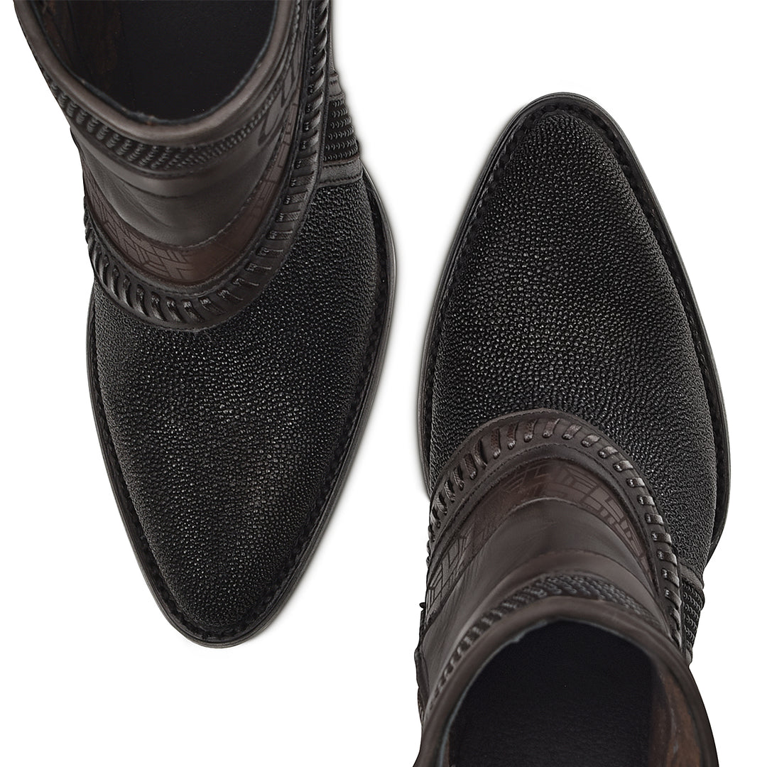 Black Stingray Laser & Woven Round Toe