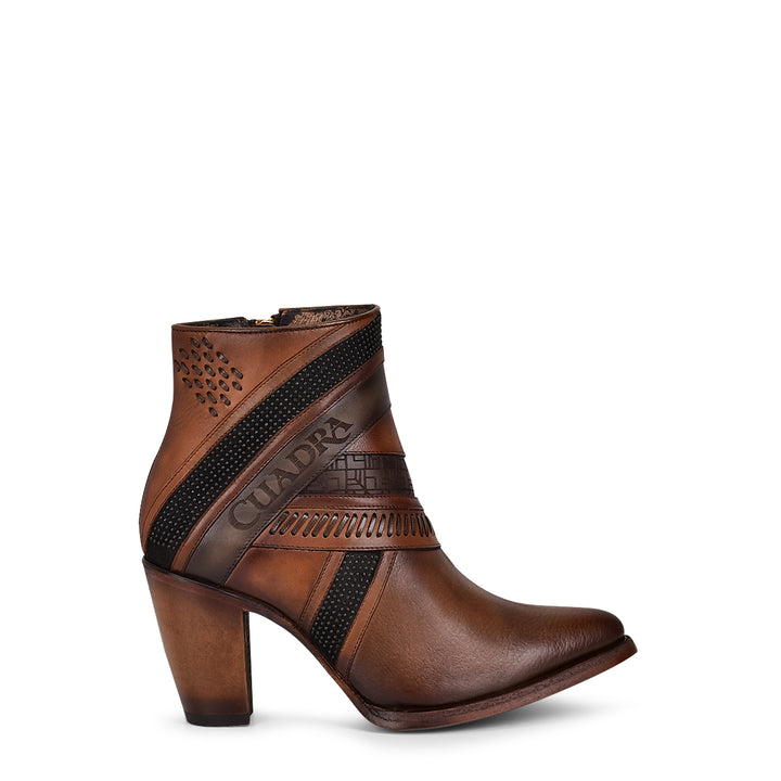 Honey Laser & Woven Round Toe