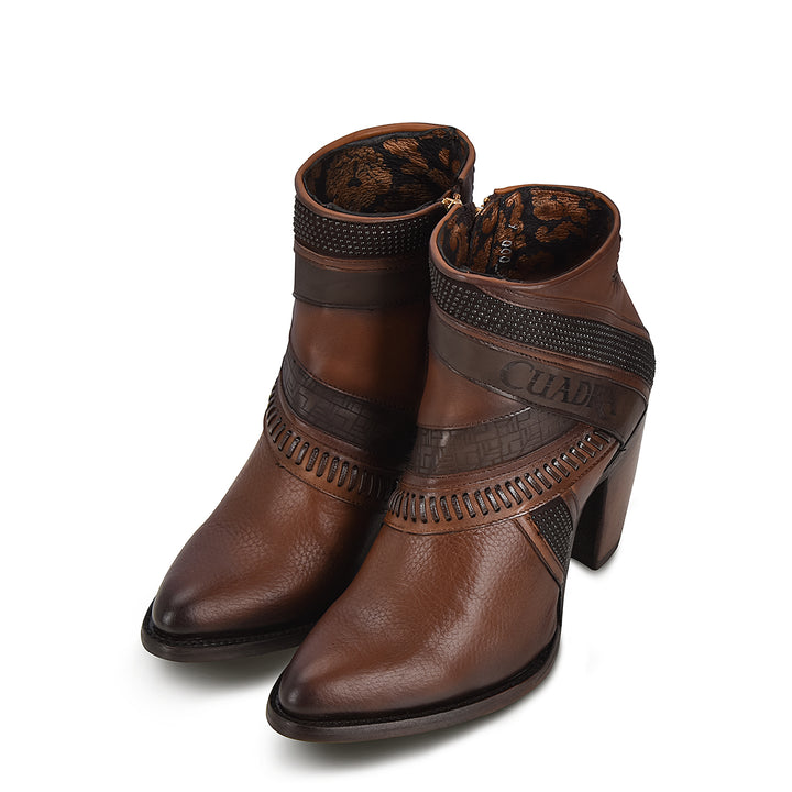 Honey Laser & Woven Round Toe