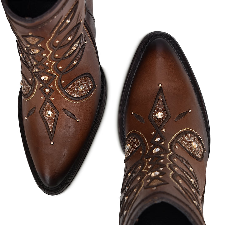 Maple Embroidery & Crystals Round Toe