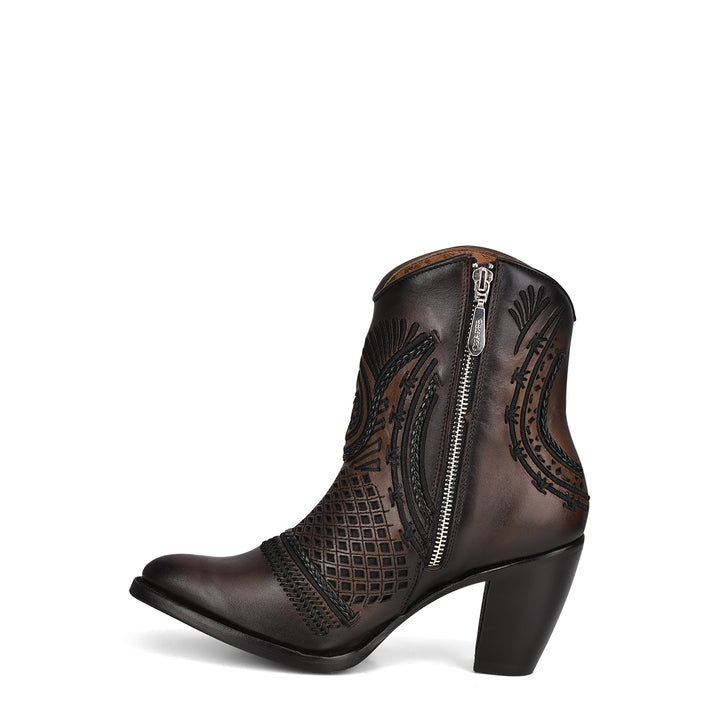Maple Shading Laser & Embroidery & Woven Round Toe