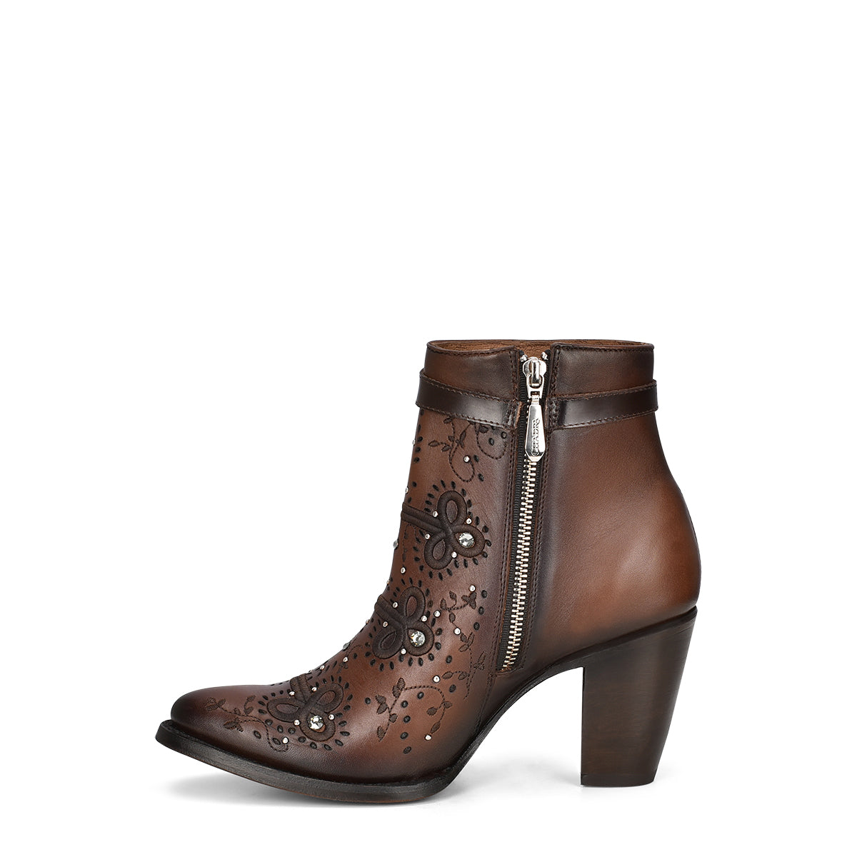 Honey Embroidery & Studs & Harness Round Toe