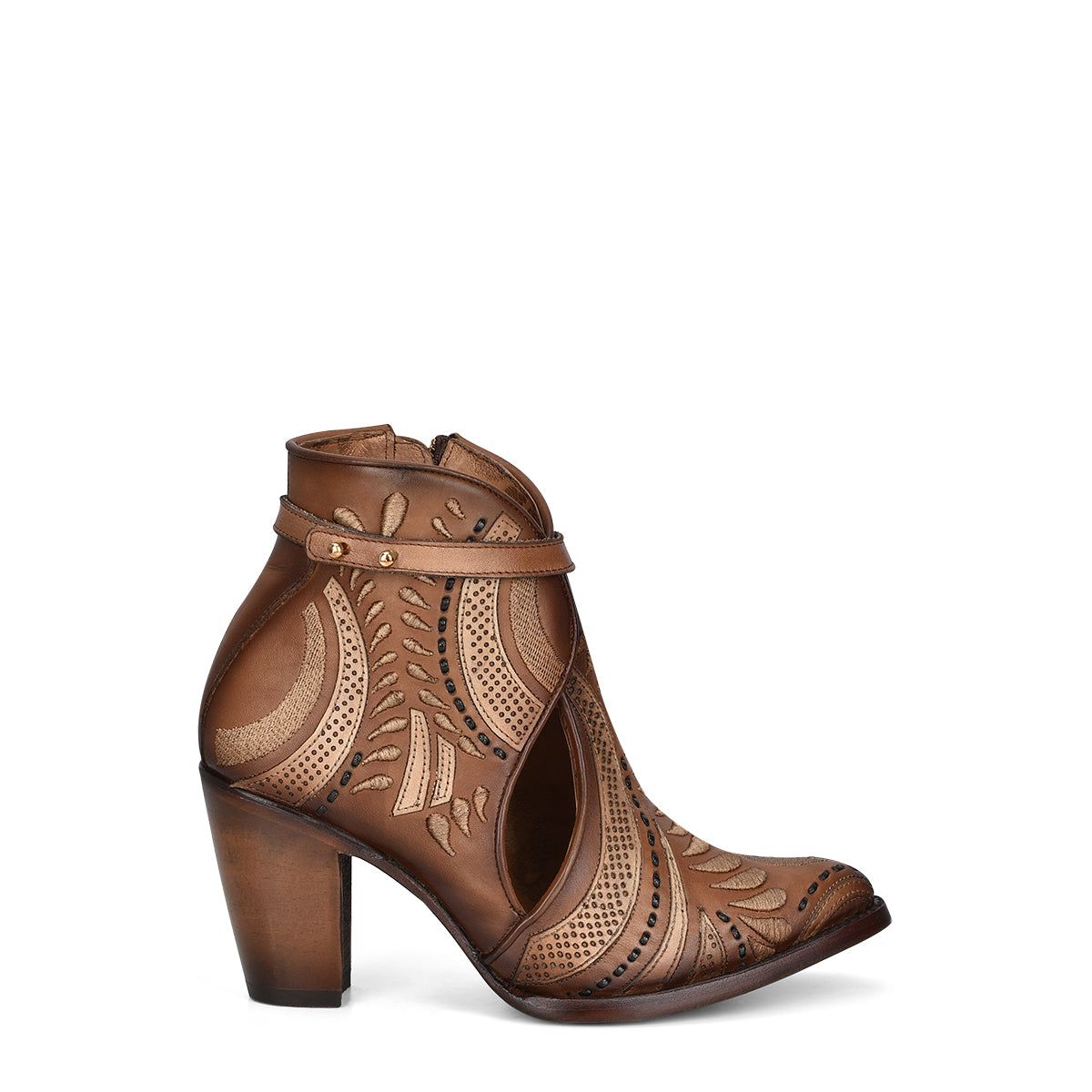 Cuadra Maple Embroidery & Harness CU642