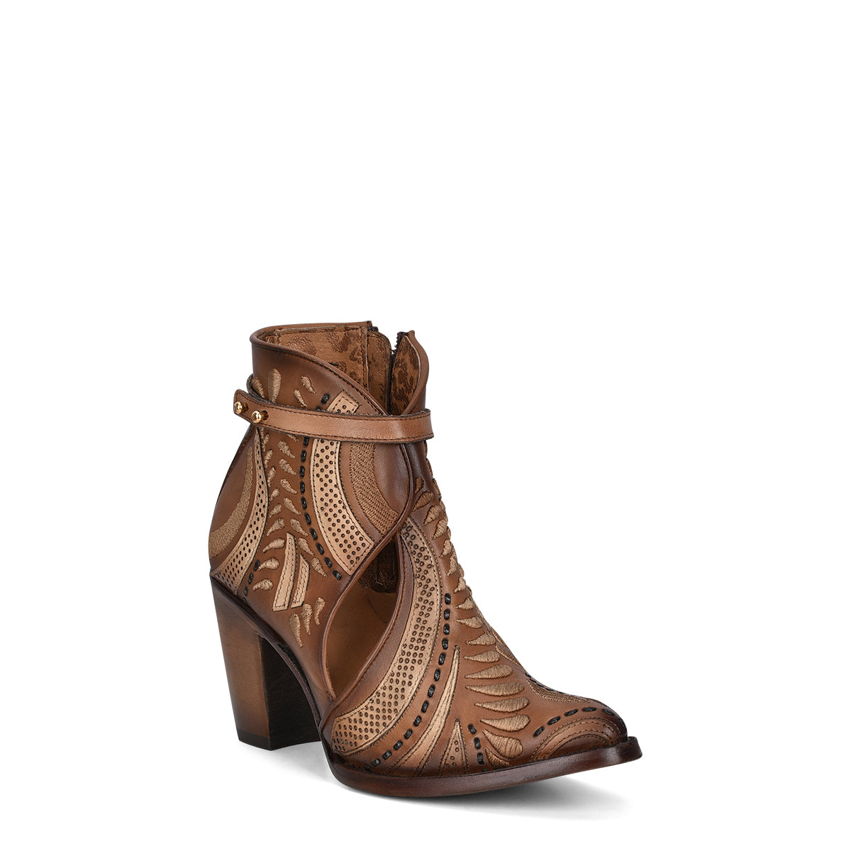 Cuadra Maple Embroidery & Harness CU642