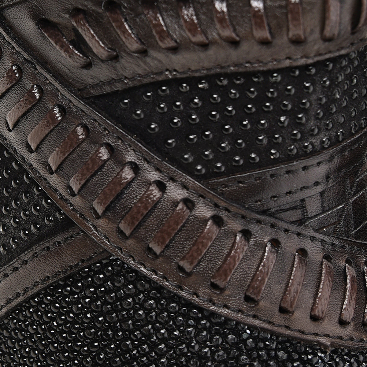 Black Stingray Laser & Woven & Zipper Round Toe