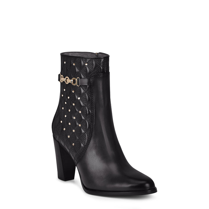 EMBROIDERY & STUDS FC582