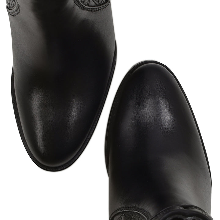 EMBROIDERY & STUDS FC582