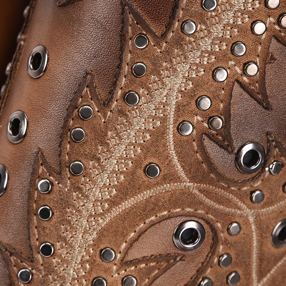 Satro Sand Overlay & Embroidery & STuds Pointed Toe