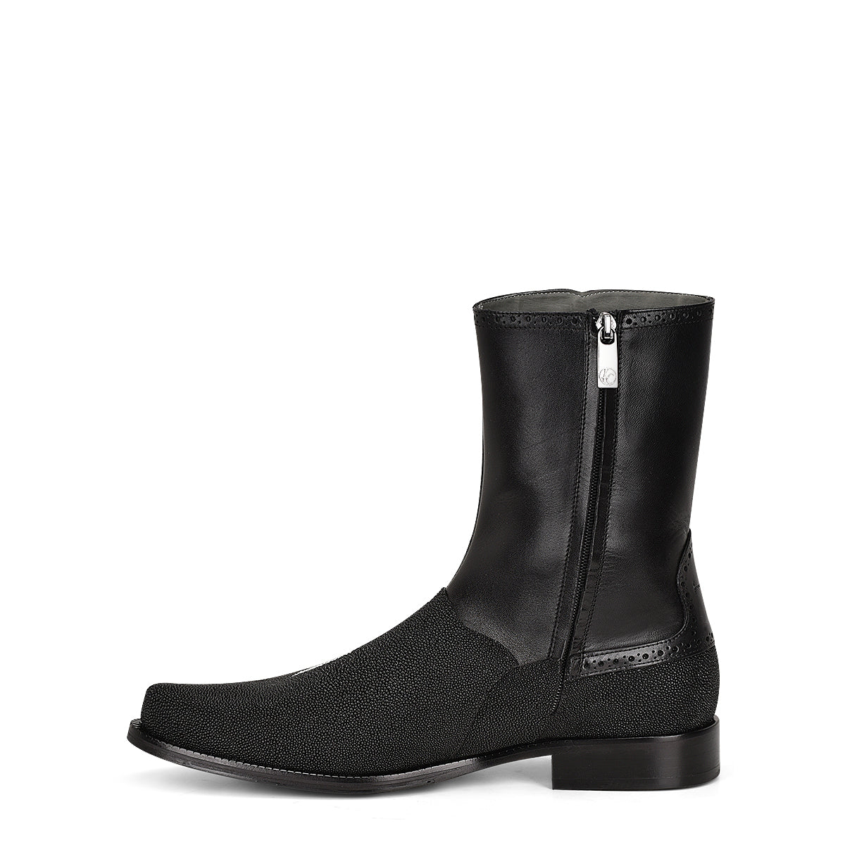 BLACK STINGRAY FC658