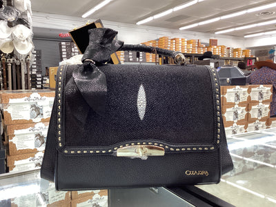 CUADRA- DU539- LD BLACK STINGRAY BAG