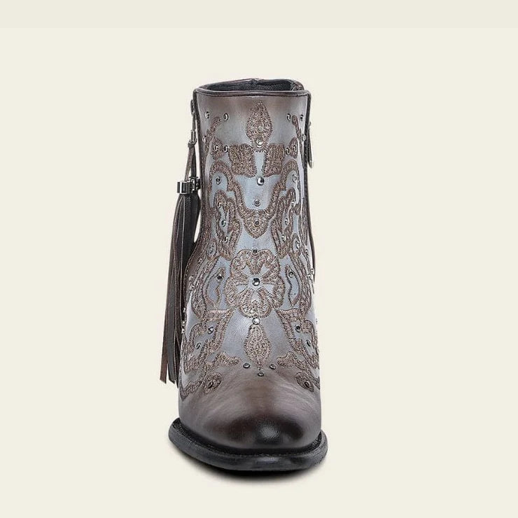 BLUE & SAND EMBROIDERY CU962