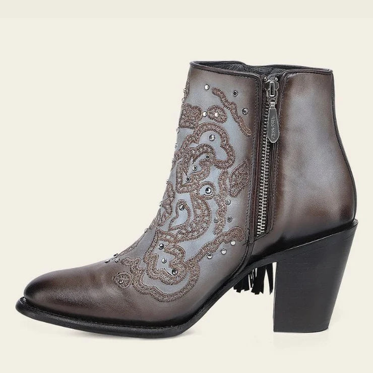 BLUE & SAND EMBROIDERY CU962